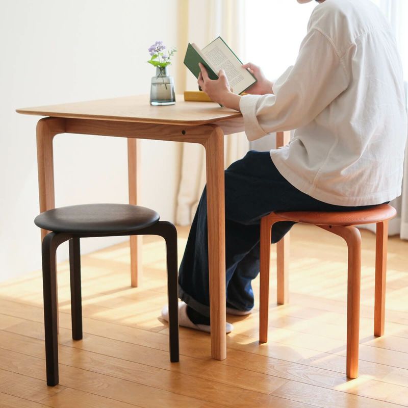 円椅(柿合)一脚 LISCIO | Stool 柿渋染 (3本脚スツール) | DENTO STORE | 額縁・家具