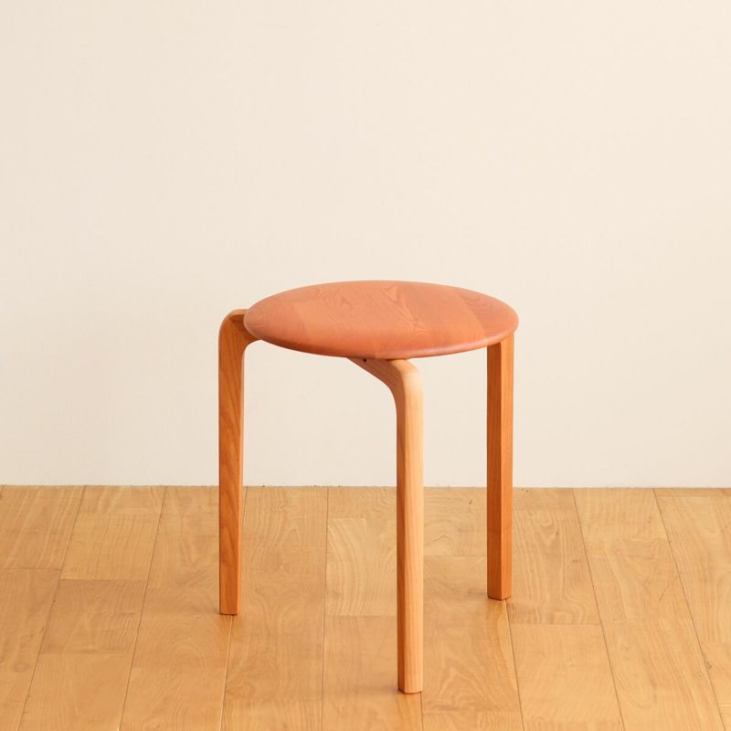 LISCIO | Stool 柿渋染 (3本脚スツール) | DENTO STORE | 額縁・家具ブランドDENTOの公式オンラインショップ